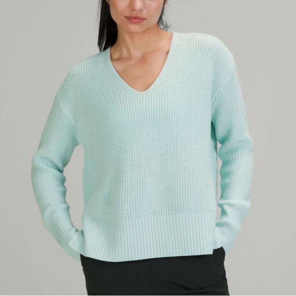 Lululemon Merino Wool V-Neck Sweater Size XL/XXL Color Delicate Mint
